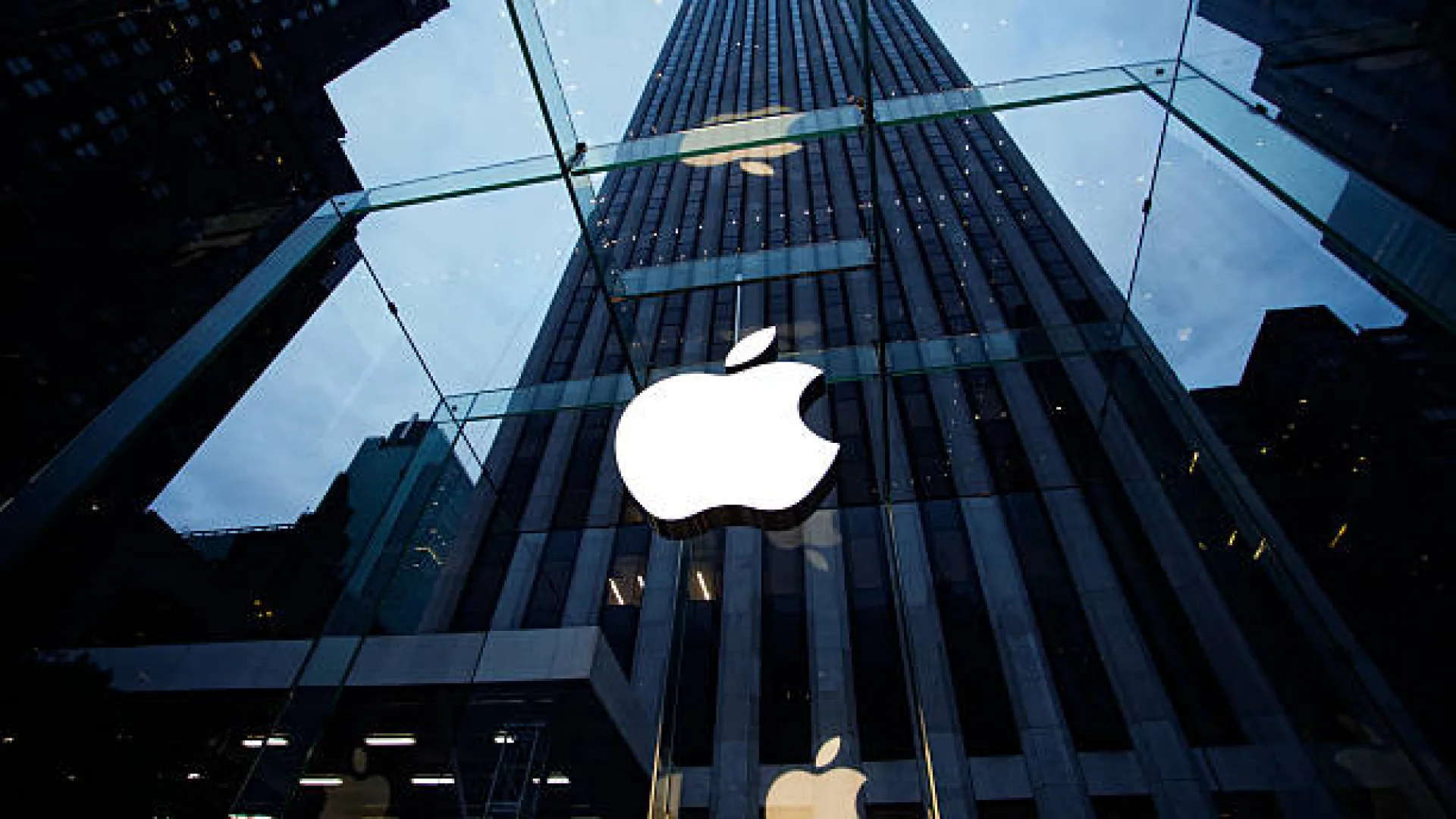 Apple วางกลยุทธ์ปั้น iPhone เป็นศูนย์กลาง AI ยุคใหม่