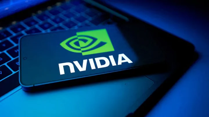 NVIDIA ทำสถิติใหม่! กลายเป็นบริษัทแรกของโลกที่มีมูลค่าตลาดแตะ 5 ล้านล้านดอลลาร์ สะท้อนพลังแห่งยุค AI