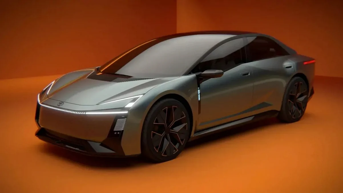 ลือ Toyota Corolla เจเนอเรชัน 13 ปรับโฉมใหม่ อาจมีรุ่นไฟฟ้าล้วนครั้งแรก