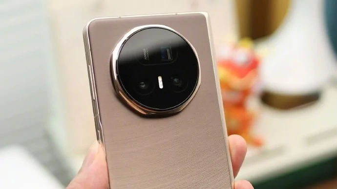 Honor Magic V6 เตรียมเปิดตัวที่ MWC 2026 มาพร้อม Snapdragon 8 Elite Gen 5 แบต 7,000mAh