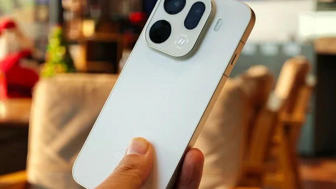 ลือ OPPO Find X10 Series เตรียมใส่ระบบแม่เหล็กในตัว สร้างอีโคซิสเต็มอุปกรณ์เสริมใหม่