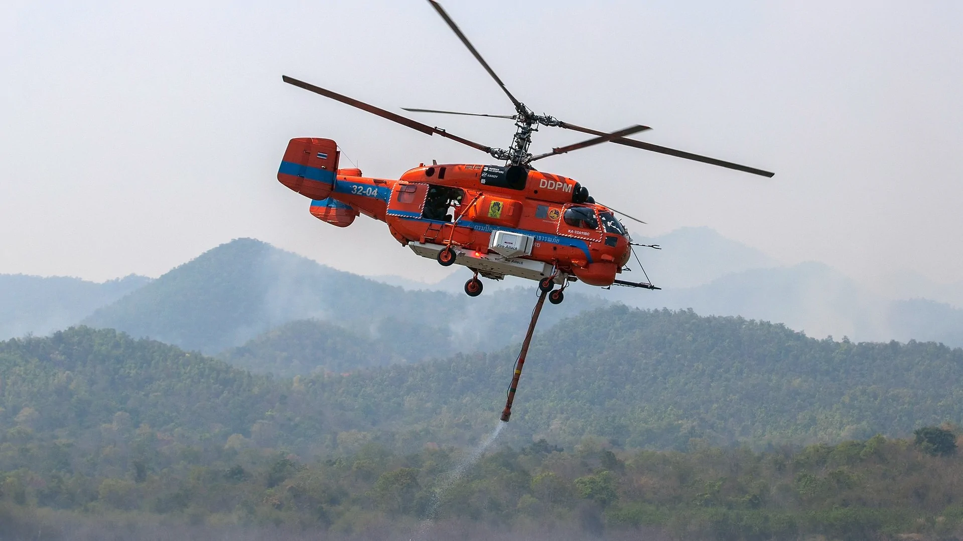 กองทัพภาคที่ 3 เร่งปฏิบัติการทางอากาศสกัดไฟป่าภาคเหนือ หลังพบจุดความร้อนและฝุ่นพิษพุ่งสูง