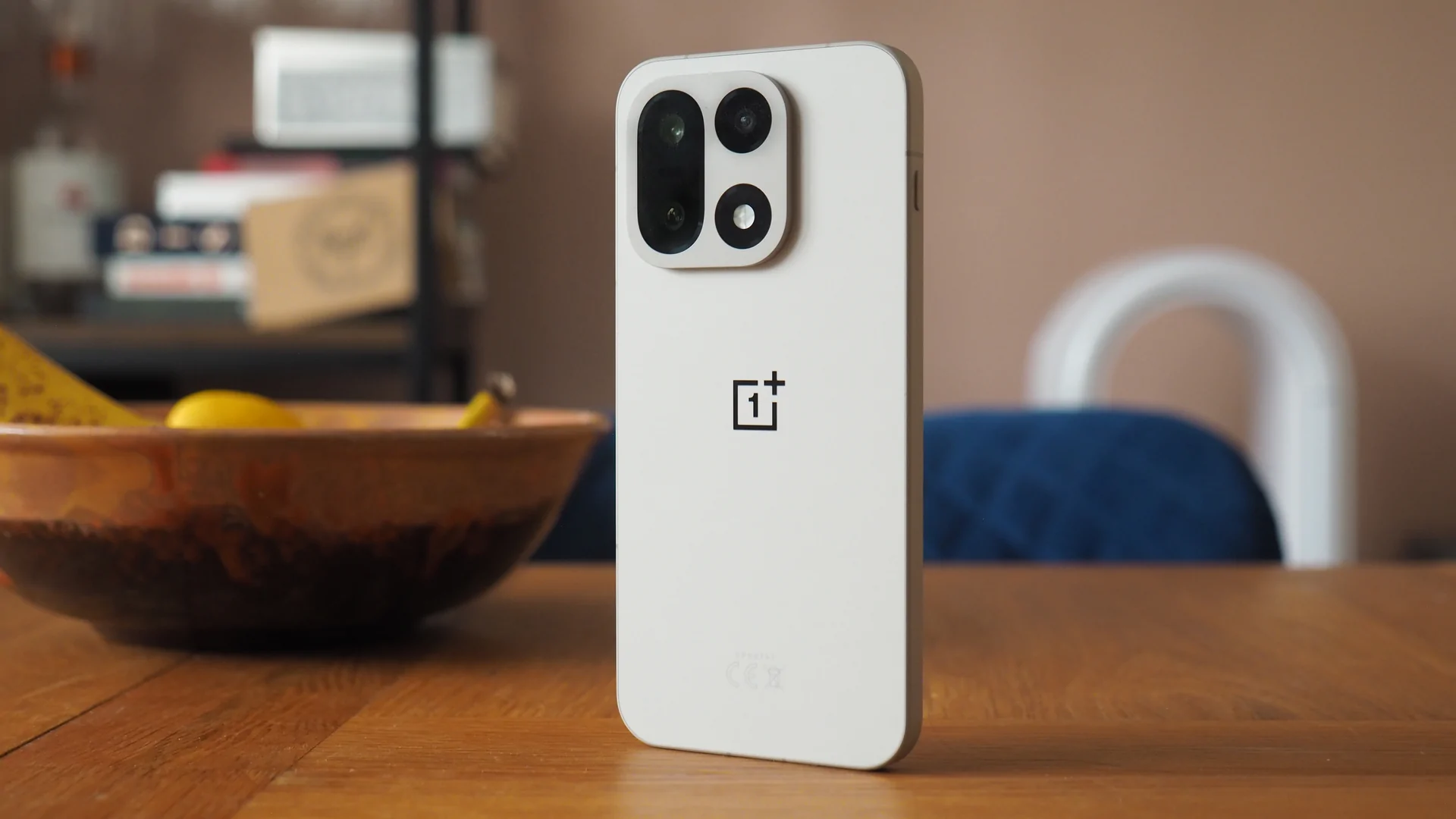 OnePlus 16 เตรียมพลิกโฉมวงการกล้องมือถือ ชูเซ็นเซอร์ 200MP พร้อมอัปเกรดประสิทธิภาพรอบด้าน