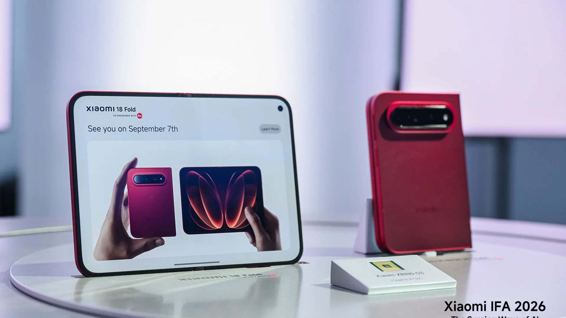 Xiaomi 18 Fold 2 อวดสามสีใหม่ — เปิดประสบการณ์ใช้งานจอพับสุดล้ำ