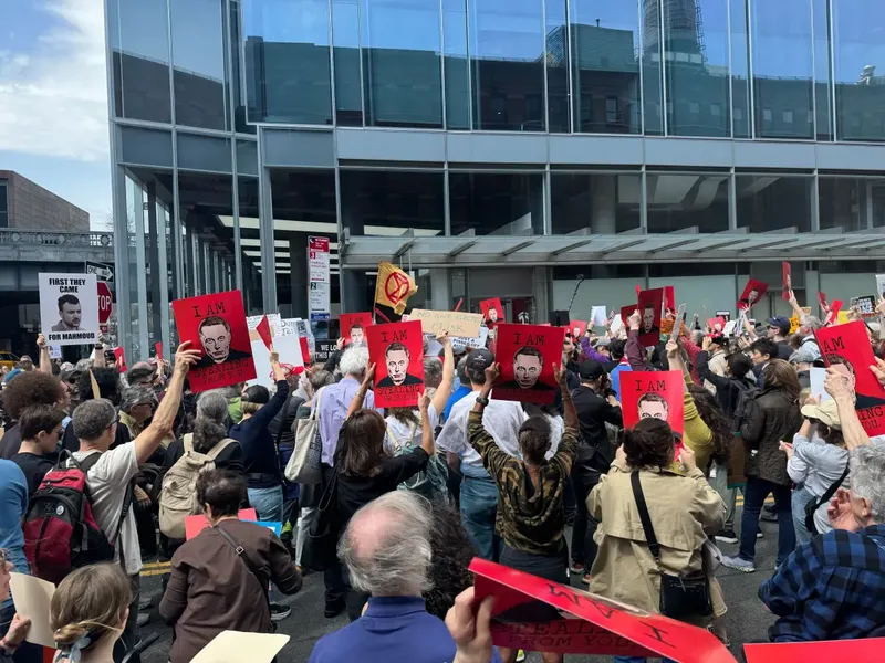 กลุ่มผู้ประท้วง Tesla Takedown เตรียมจัดกิจกรรมใหญ่ทั่วโลก เรียกร้องให้หยุดการกระทำของอีลอน มัสก์