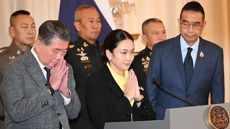 แพทองธาร รอดูแรงกระเพื่อมคลิปฉาว! กองทัพ-พรรคร่วมเริ่มขยับ เกมอำนาจในรัฐบาลเพื่อไทยส่อระอุ