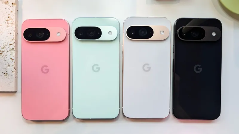 Pixel 10 ขยับอีกขั้น! Google เตรียมเปิดตัวฟีเจอร์กล้องอัจฉริยะใช้ AI ช่วยถ่าย-แต่งภาพ “พูดแล้วได้เลย” เปิดตัว 20 สิงหาคมนี้