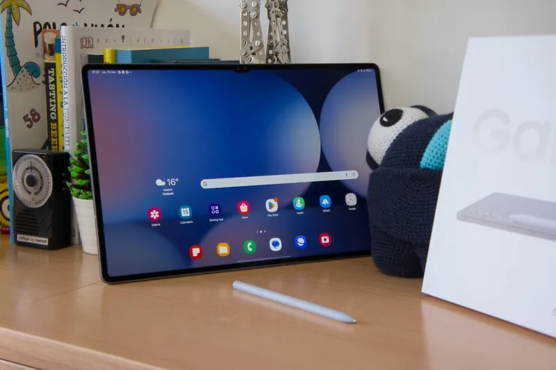 Samsung เตรียมเปิดตัว Galaxy Tab S10 FE ซีรีส์ใหม่ พร้อมหน้าจอขนาดใหญ่และฟีเจอร์สุดล้ำ
