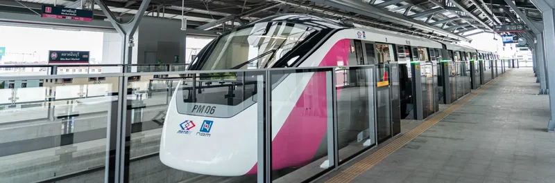 รถไฟฟ้าสายสีชมพูเปิดให้บริการครบ 30 สถานีแล้ววันนี้! สถานีมีนบุรีกลับมาเดินรถปกติ พร้อมปรับความถี่ช่วงเร่งด่วน  ยกเลิกรถต่อเชื่อม ขสมก.