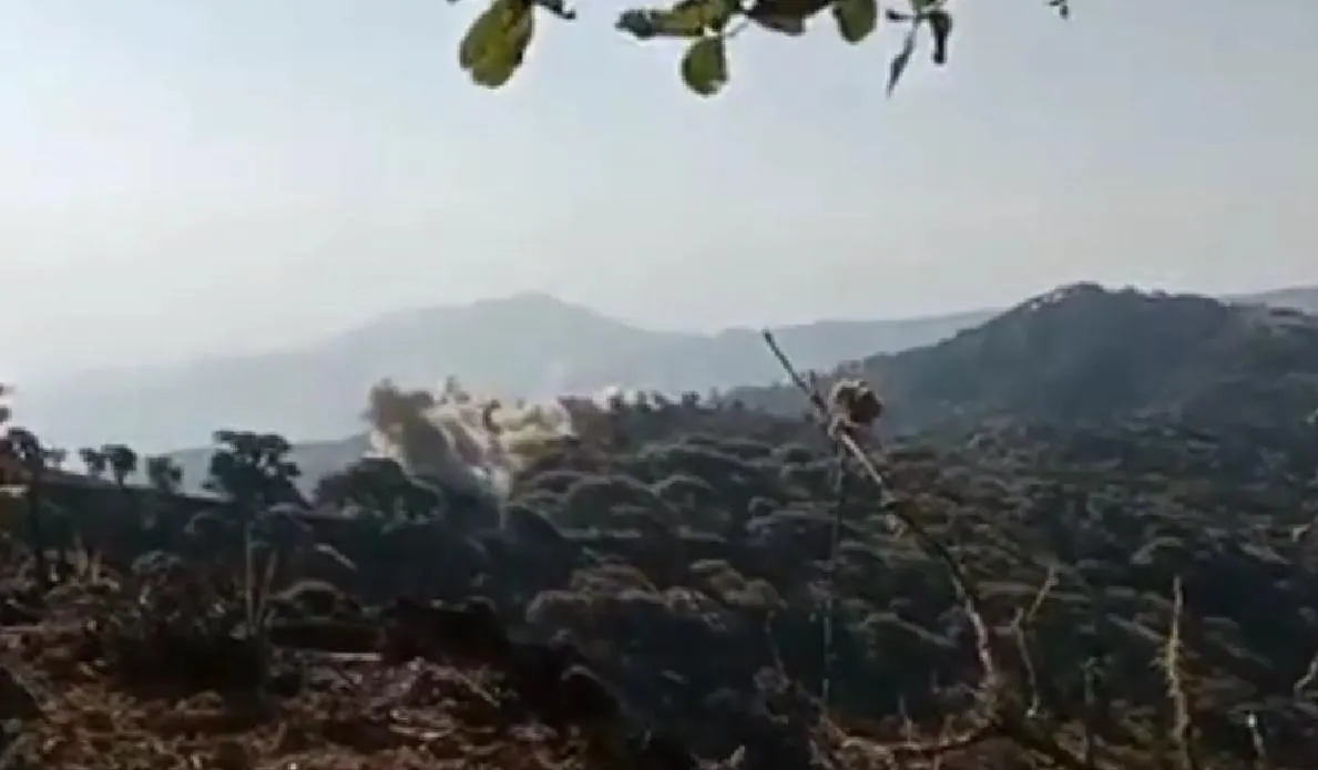 เมียนมาละเมิดคำมั่นหยุดยิง ส่งเฮลิคอปเตอร์ถล่มหมู่บ้านคาเรนนี ดับ 4 ราย