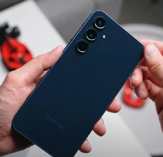 Samsung Galaxy A56 เปิดตัวอย่างเป็นทางการ พร้อมการออกแบบใหม่และฟีเจอร์ AI ระดับพรีเมียม